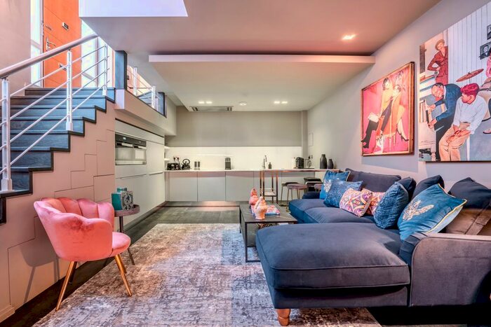 2 Bedroom Flat To Rent In Stukeley Street, London, WC2B