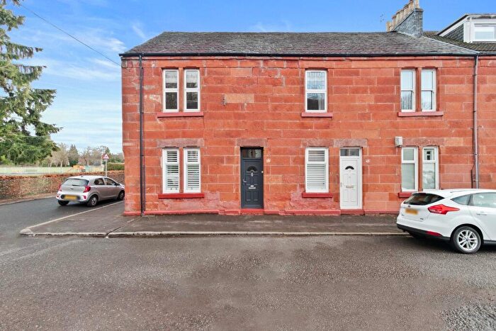 2 Bedroom Flat For Sale In Smollett Street, Alexandria, West Dunbartonshire, G83