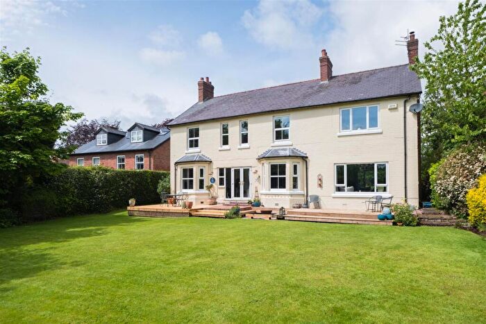 6 Bedroom Detached House For Sale In Old Coach Road, Kelsall, CW6