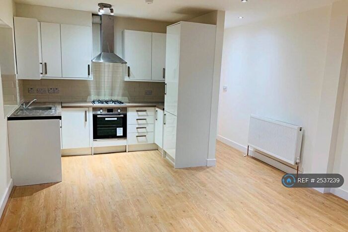 2 Bedroom Flat To Rent In Northumberland Road, Harrow, HA2