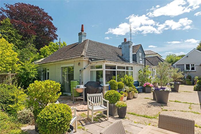 4 Bedroom Bungalow To Rent In Stockland Green Road, Tunbridge Wells, Kent, TN3