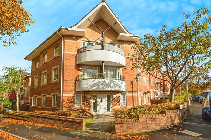 2 Bedroom Flat For Sale In The Moorings, Hockley, Birmingham, B18