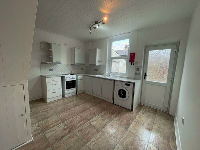 2 Bedroom Terraced House To Rent In Trafalgar Road, Lancaster, LA1