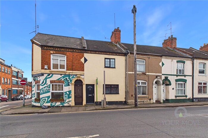 3 Bedroom Terraced House To Rent In Clare Street, Northampton, Northamptonshire, NN1