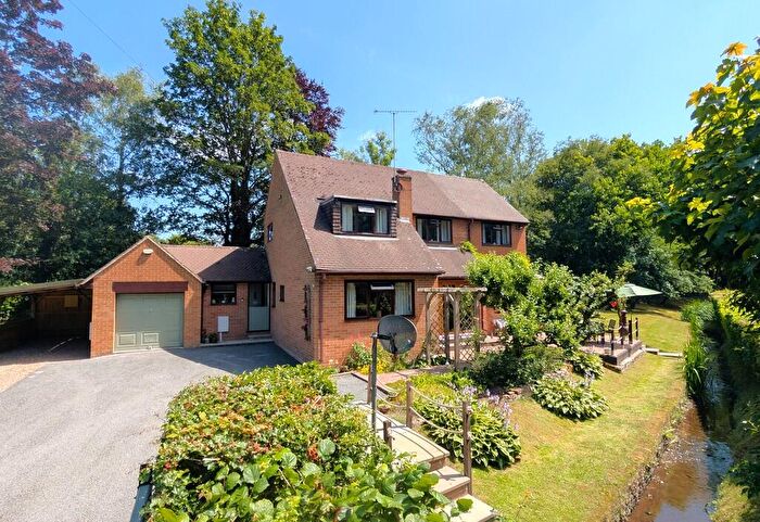 3 Bedroom Detached House For Sale In Chapel Lane, Clifton, DE6