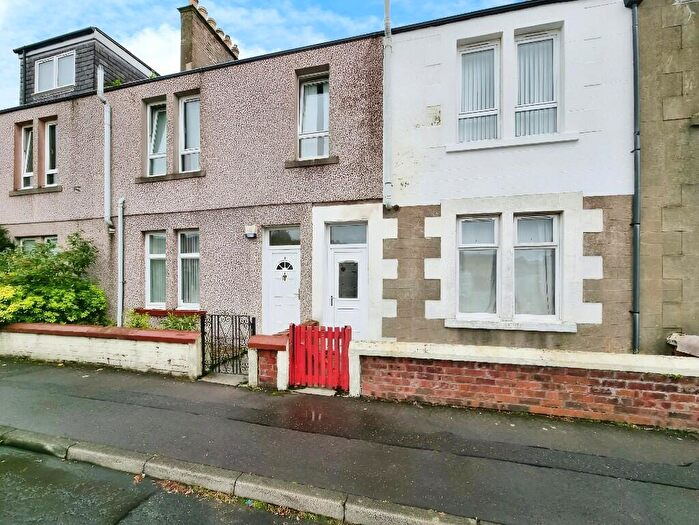 2 Bedroom Flat To Rent In Dewars Buildings, Parkhill, Leven, Fife, KY8