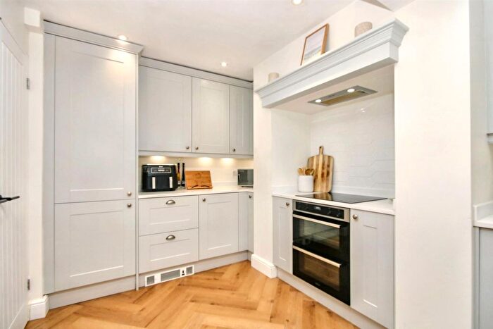 3 Bedroom End Of Terrace House For Sale In Impala Close, Old Catton, Norwich, NR6