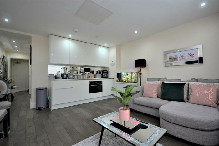 1 Bedroom Flat To Rent In London Road Bromley, BR1