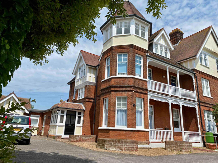 1 Bedroom Apartment For Sale In Haslemere, Victoria Road, Felixstowe, IP11