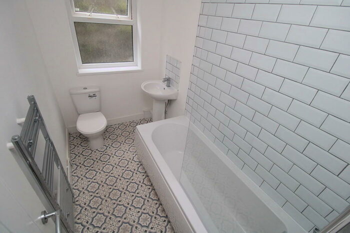 3 Bedroom Terraced House To Rent In North Road, Ferndale, CF43