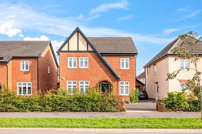4 Bedroom Detached House For Sale In Box Road, Dursley, GL11