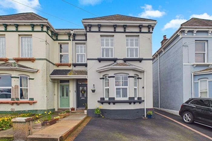 4 Bedroom Semi Detached House For Sale In Victoria Road, Whitehaven, CA28