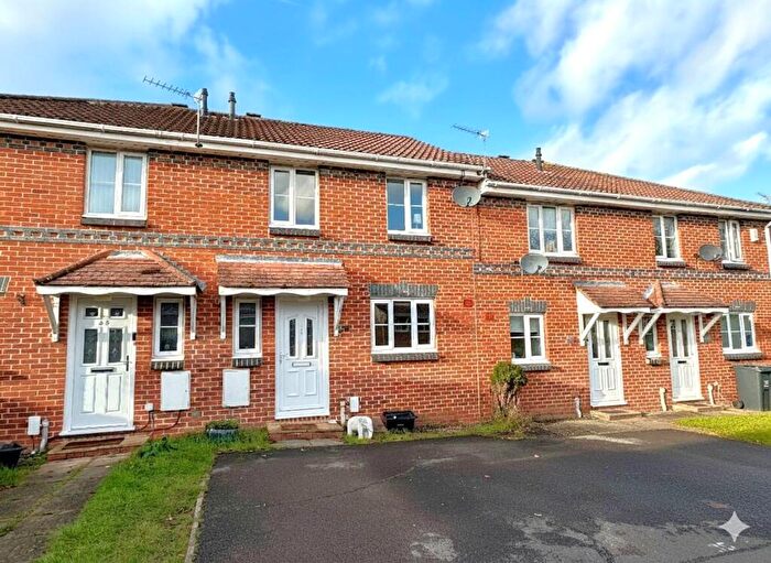 3 Bedroom Terraced House For Sale In Saffron Way, Whiteley, PO15