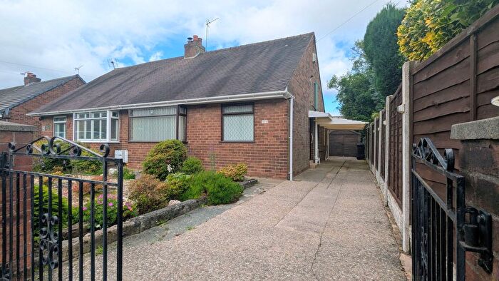 2 Bedroom Semi Detached House For Sale In Melford Drive, Billinge, Wigan, WN5
