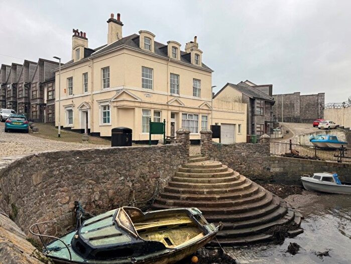 6 Bedroom Block Of Flats For Sale In Cornwall Beach, Devonport, Plymouth, Devon, PL1