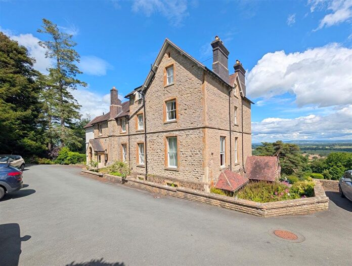 1 Bedroom Flat For Sale In Wells Road, Malvern, WR14