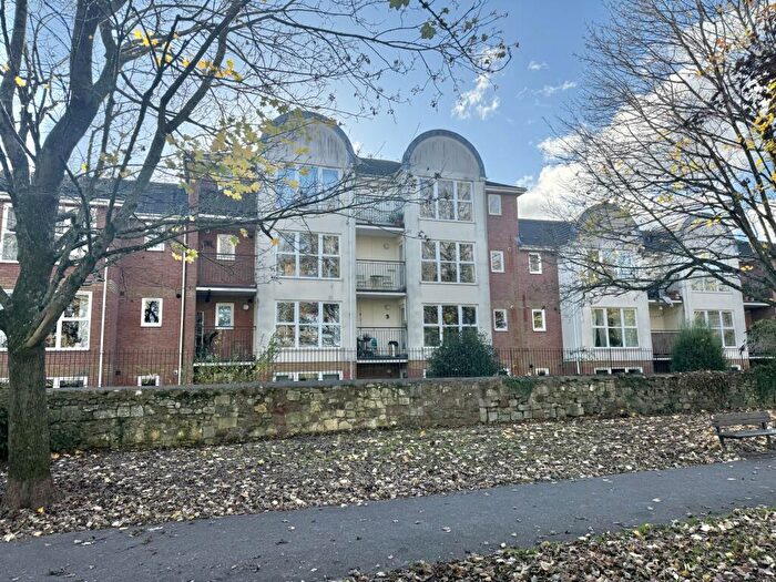 2 Bedroom Apartment For Sale In Prospect Place, St.Thomas, EX4