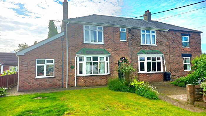 3 Bedroom Semi-Detached House For Sale In Tattershall Road, Billinghay, LN4