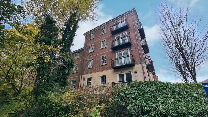 2 Bedroom Flat To Rent In Pipkin Court, Parkside, Cheylesmore CV1