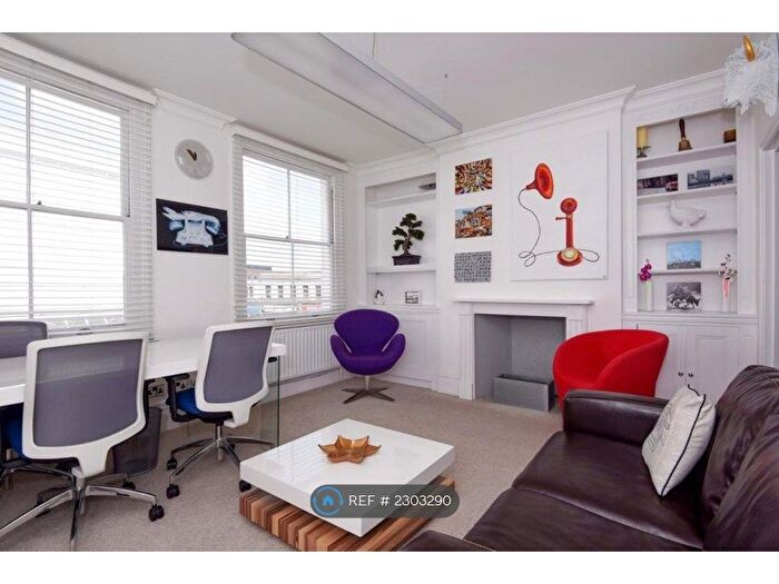 2 Bedroom Flat To Rent In Hartfield Mansions, London, SW19