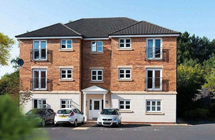 2 Bedroom Apartment To Rent In Highfields Park Drive, Derby, Derby, DE22