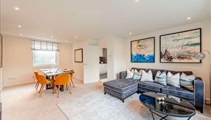 2 Bedroom Flat To Rent In Fulham Road, South Kensington, SW3