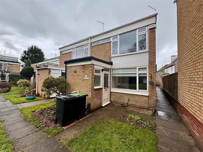 3 Bedroom Semi Detached House To Rent In The Brake, Hagley, Stourbridge, DY8