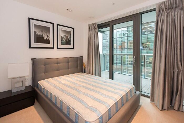2 Bedroom Apartment To Rent In Triton Building, Brock Street, Bloomsbury, Euston, NW1
