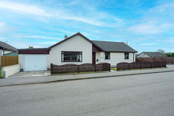 4 Bedroom Bungalow For Sale In Invergarry Park, St. Cyrus, Montrose, DD10