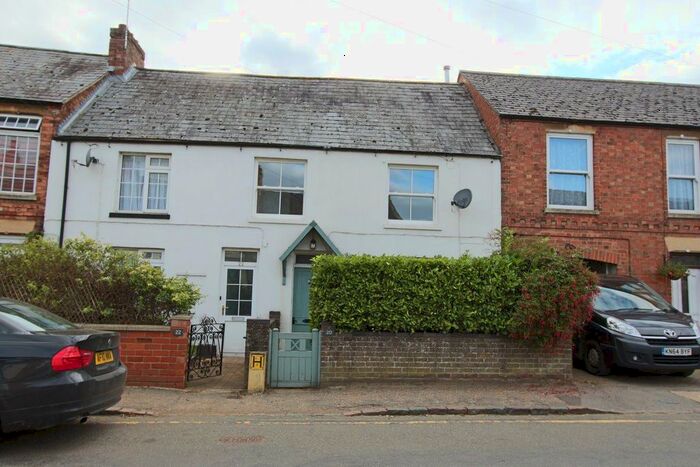 3 Bedroom Cottage To Rent In High Street, Woodford, Kettering, NN14