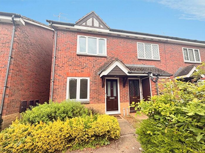 2 Bedroom House For Sale In Reeve Drive, Kenilworth, CV8