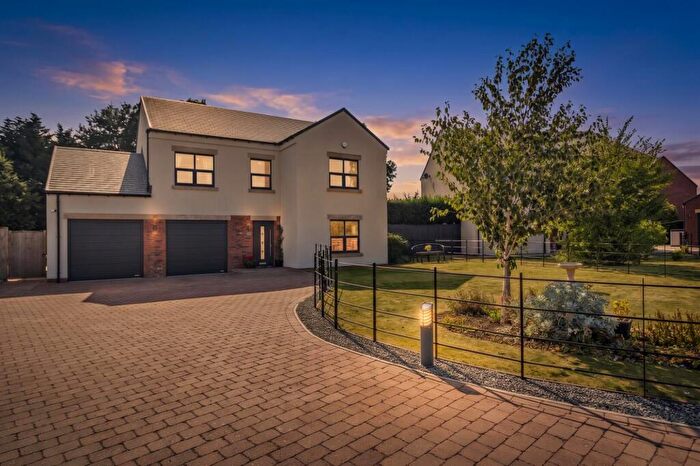 4 Bedroom Detached House For Sale In Old Farm Way, Branton, Doncaster, DN3
