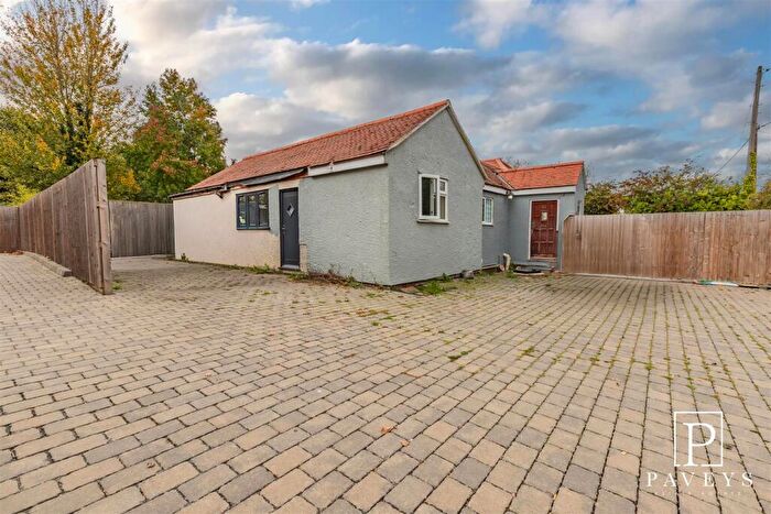 3 Bedroom Detached Bungalow For Sale In The Street, Kirby-Le-Soken, Frinton-On-Sea, CO13