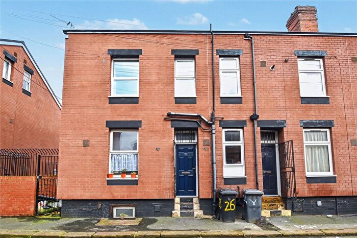 2 Bedroom Terraced House For Sale In Recreation Crescent, Leeds, West Yorkshire, LS11