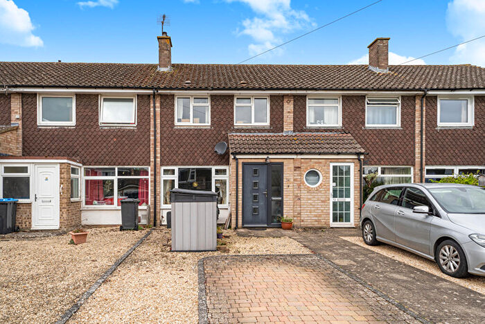 3 Bedroom Terraced House For Sale In Evans Road, Eynsham, Oxfordshire, OX29