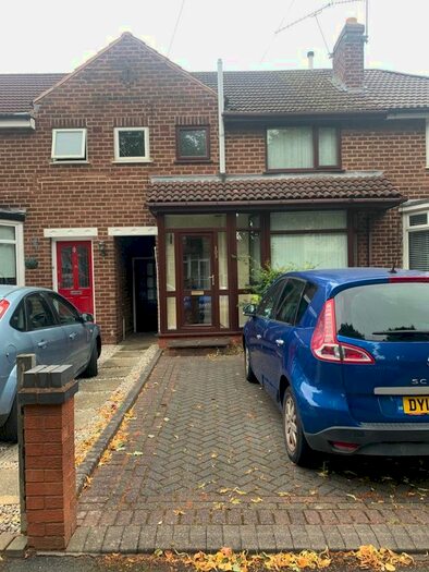 3 Bedroom Semi-Detached House To Rent In Old Oscott Lane, Great Barr, B44