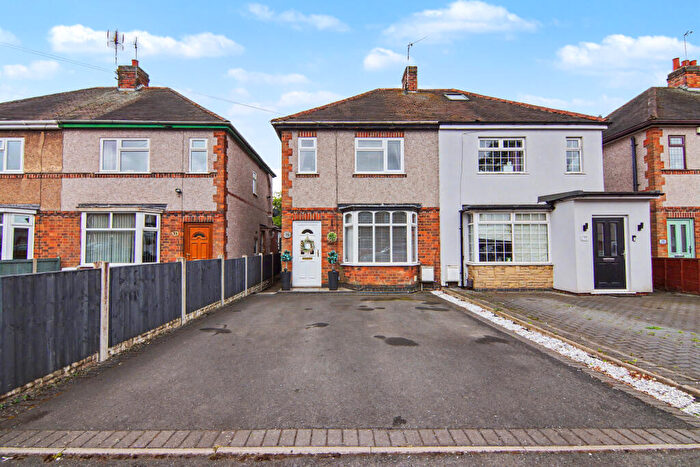 3 Bedroom Semi-Detached House For Sale In Green Lane, Nuneaton, CV10