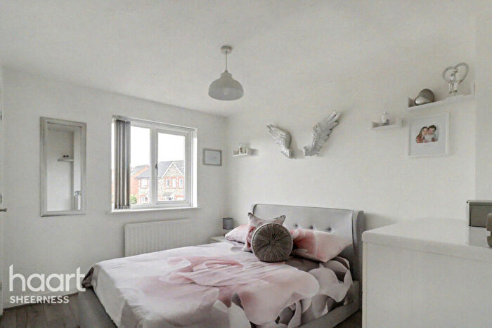 3 Bedroom Terraced House For Sale In Buckthorne Road, Minster, ME12