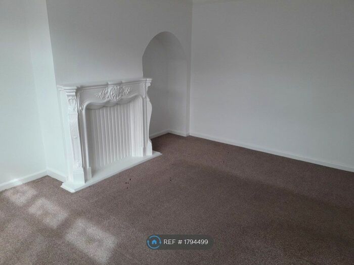 3 Bedroom Terraced House To Rent In Linkway, Dagenham, RM8