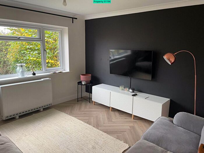 2 Bedroom Flat To Rent In St. Patricks Close, Birmingham, B14