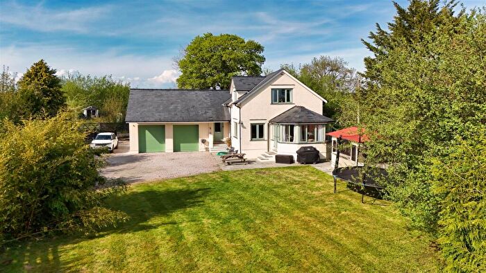 3 Bedroom House For Sale In Sunny Crest Lindale, Grange-Over-Sands, LA11