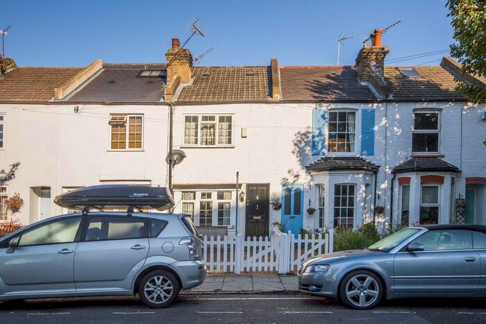 2 Bedroom Property To Rent In St. Georges Road, Richmond, TW9