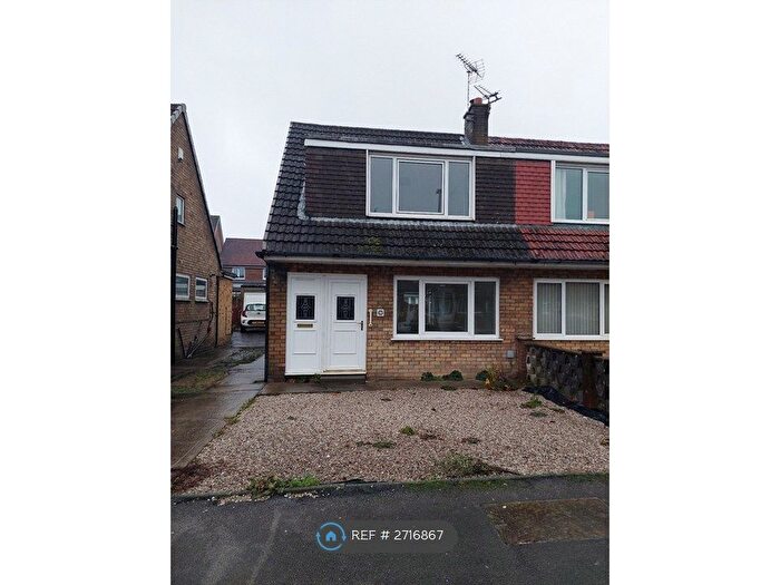 3 Bedroom Semi Detached House To Rent In Stockdale Crescent, Bamber Bridge, Preston, PR5
