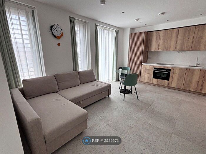 1 Bedroom Flat To Rent In Jacquard Point, London, E1
