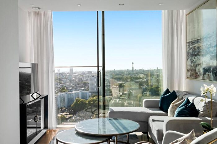 2 Bedroom Flat To Rent In Carrara Tower, Bollinder Place, EC1V