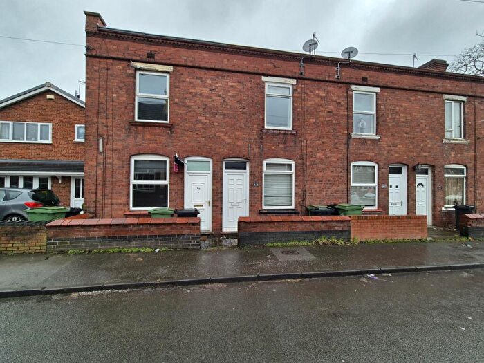 2 Bedroom End Of Terrace House To Rent In Norwood Road, Brierley Hill, West Midlands, DY5
