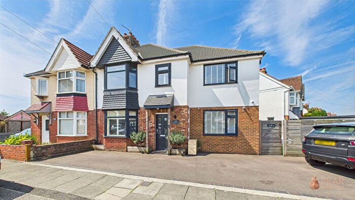 1 Bedroom Property To Rent In Annexe, Manor Hall Road, Southwick, BN42