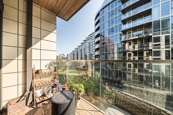 1 Bedroom Flat For Sale In Juniper Drive, Wandsworth, SW18
