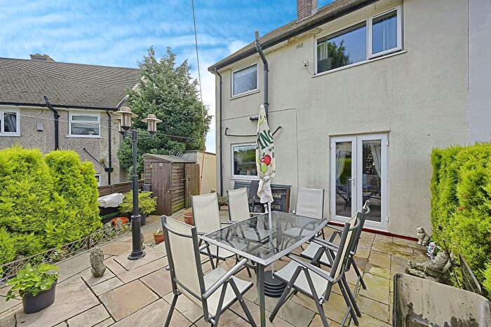 3 Bedroom Terraced House For Sale In Furness Drive, Halifax, HX2