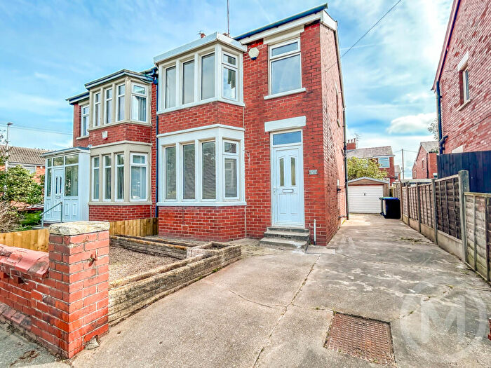 3 Bedroom Semi Detached House For Sale In Nethway Avenue, Blackpool, FY3